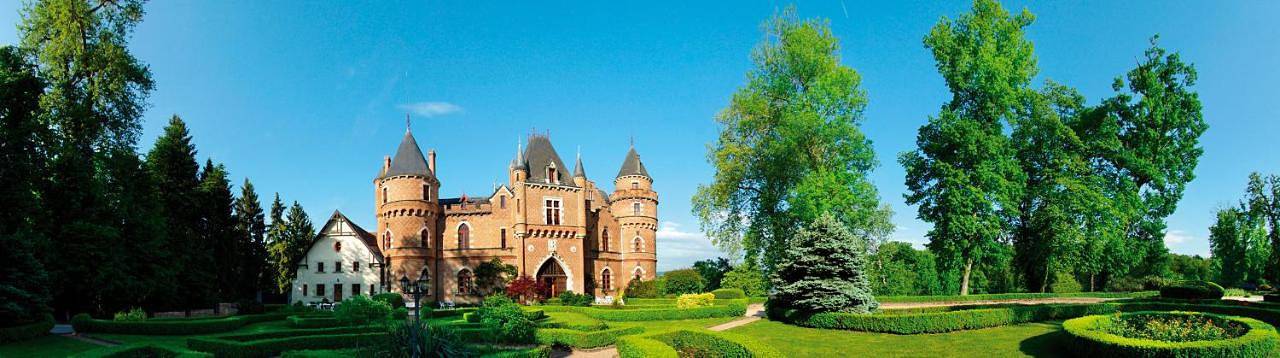 Hôtel pour 2 personnes, avec vue et jardin ainsi que piscine et sauna à Saint-Priest-Bramefant - 4
