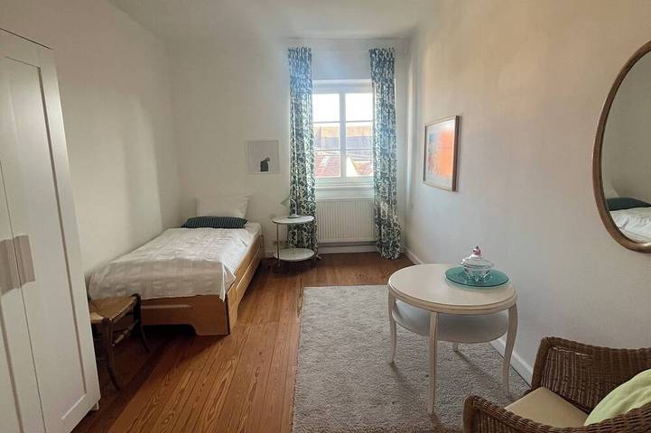 Appartement entier, Vacation apartment \"Kleine Pause\" - in the old schoolhouse in Schweigen-Rechtenbach, Arrondissement de la Route-du-Vin-du-Sud