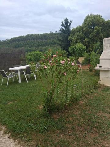 Gîte pour 7 personnes, avec jardin et vue à Payrignac
