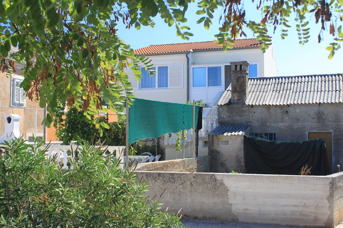 Četverosobna kuća s terasom Lukoran, Ugljan K-8385 in Lukoran, Otok Ugljan