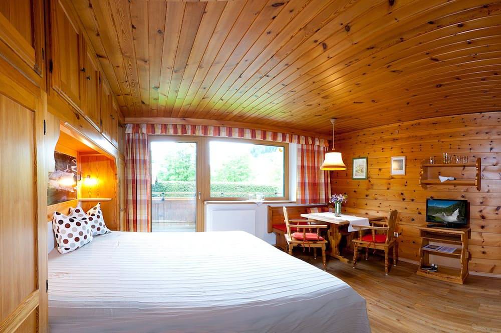 Ganze Wohnung, Gästehaus Luggau: Wohnung - Goldberg, Typ-1 in Rauris, Ski Amadé