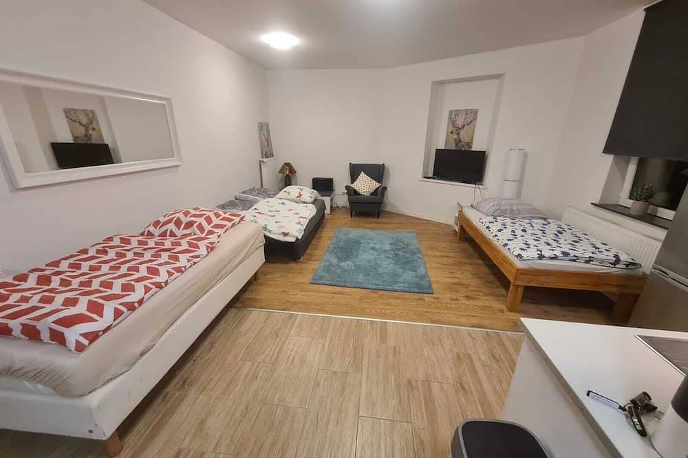 Ganze Wohnung, Modernes Ferienappartement ruhig und grün (3) in Tegel Berlin, Berlin