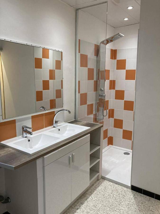 Appartement entier, Pélissanne, superbe appartement entièrement rénové in Pélissanne, Région d'Aix-en-Provence
