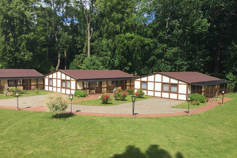 Ganze Wohnung, 05 Dz mit Terrasse und Bilick auf den Dobbertiner See - Insel-Hotel Dobbertin in Dobbertin, Ludwigslust-Parchim