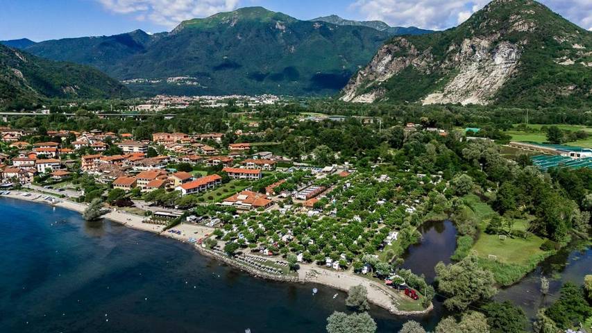 Bungalow für 4 Personen, mit Pool und Terrasse am Lago Maggiore - 2