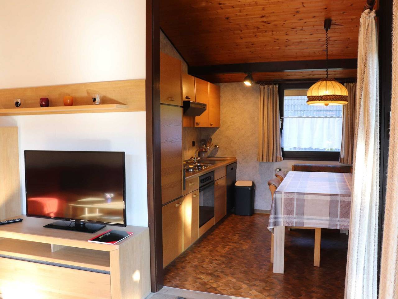 Ferienhaus Robinson Im Abendrot 123 in Waldbrunn, Neckar-Odenwald-Kreis