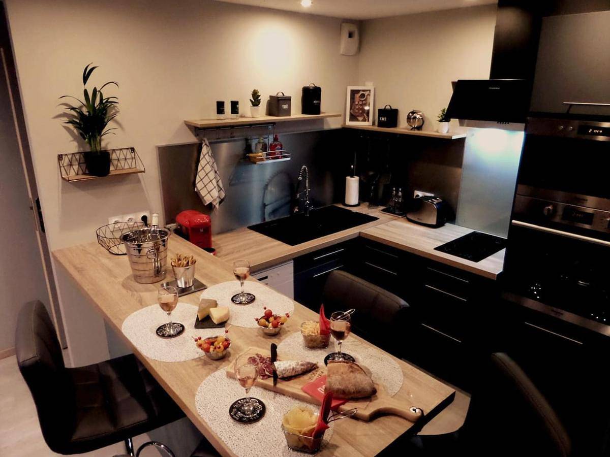 Appartement entier, One-Bedroom Apartment in Troyes, Aube