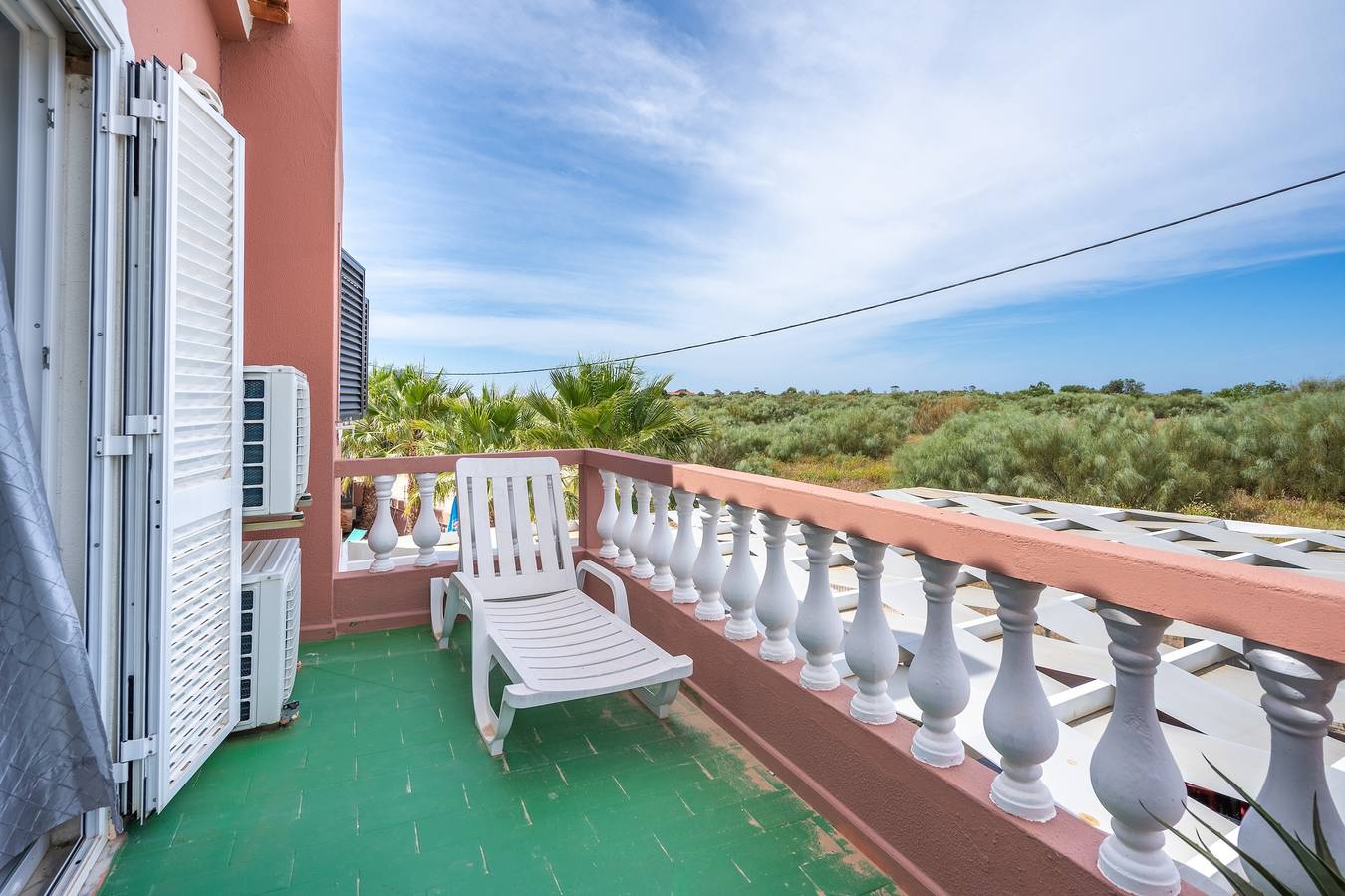 Chambre 'São Rafael' avec piscine partagée, Wi-Fi et climatisation in Pêra, Alcantarilha e Pêra