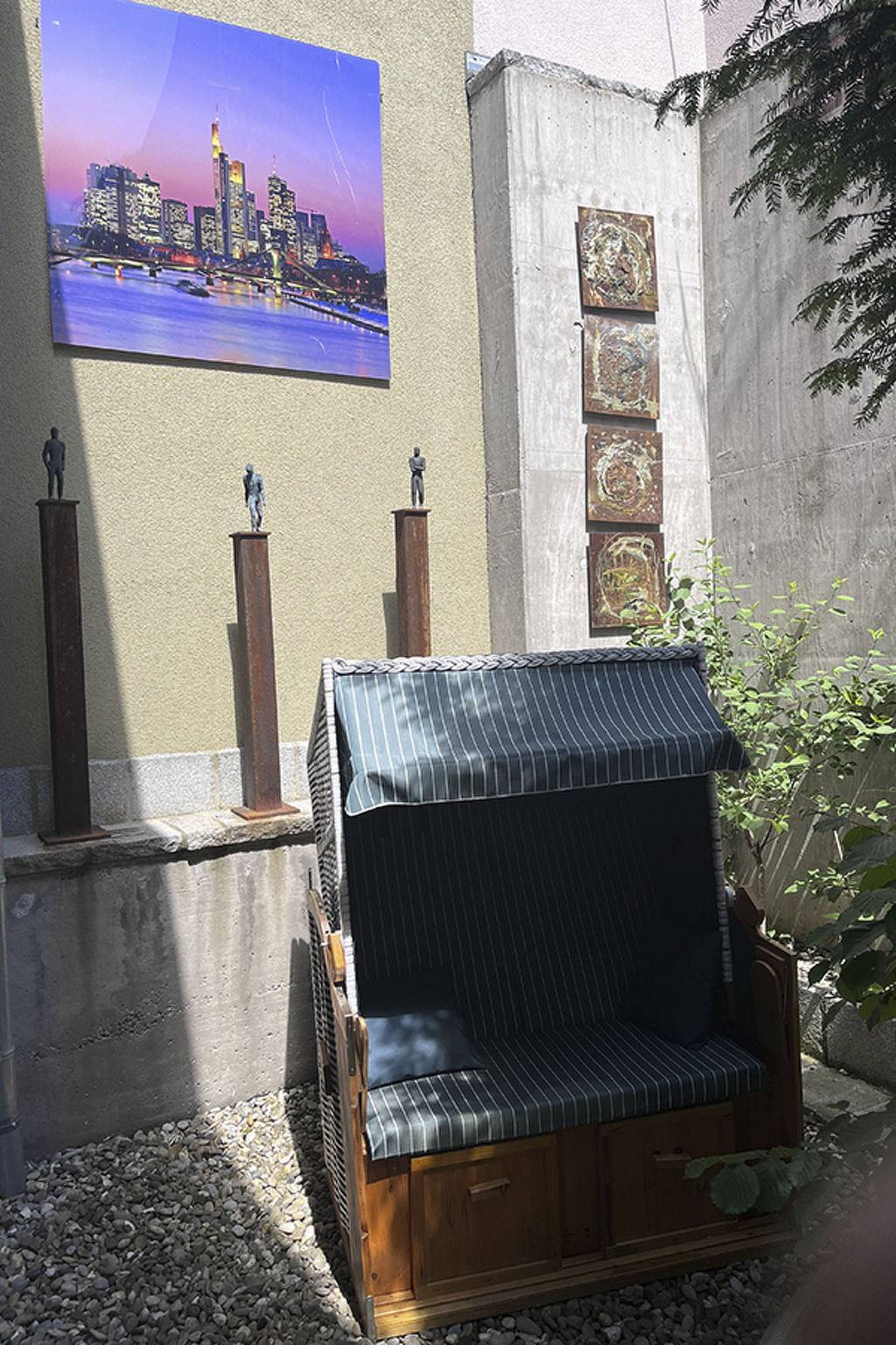 Ganze Wohnung, Nachts im Museum? Bitte sehr: unsere Galerie Suite in Marktheidenfeld, Spessart-Mainland