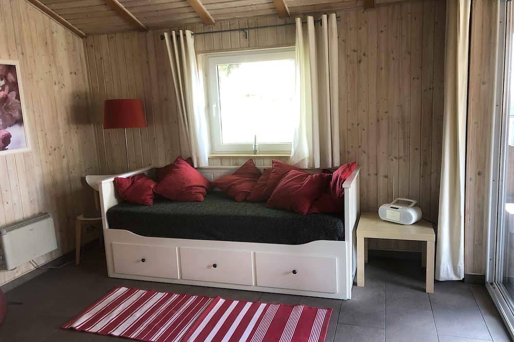 Schönes Holzhaus mit kleiner Wellnessoase in ländlicher Idylle in Syke, Naturpark Wildeshauser Geest