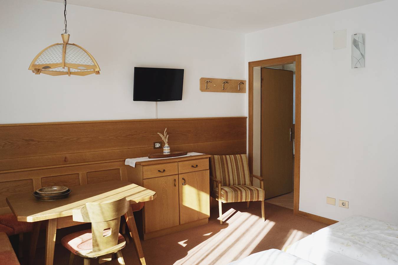 Ganze Wohnung, Ferienwohnung '3' mit Bergblick, Gemeinschaftsgarten und Wlan in St. Ulrich in Gröden, Dolomiti Superski