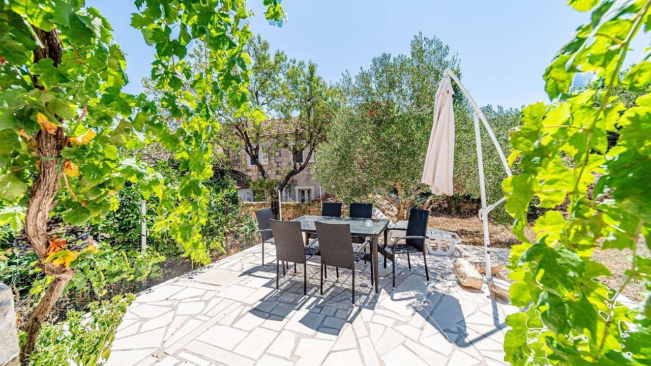 Ferienhaus für 8 Personen (102 m²) in Lumbarda in Lumbarda, Korcula