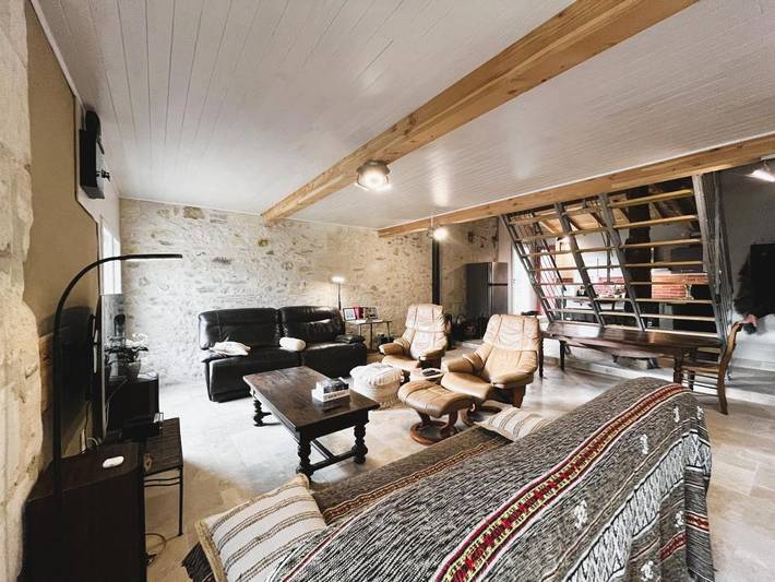 Location de vacances pour 4 personnes, avec jardin, animaux acceptés à Bedenac