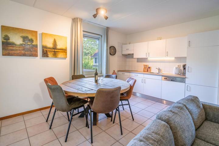 Ferienhaus für 6 Personen, mit Balkon/Terrasse und Terrasse in Friesland - 4