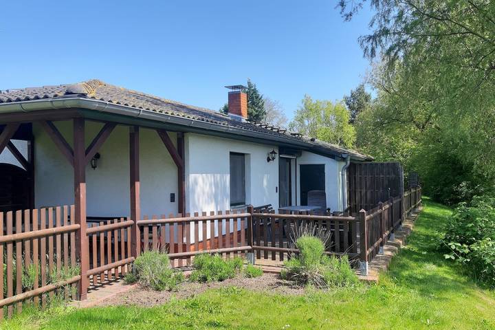 Ferienhaus für 5 Personen, mit Terrasse und Garten in Saal - 2