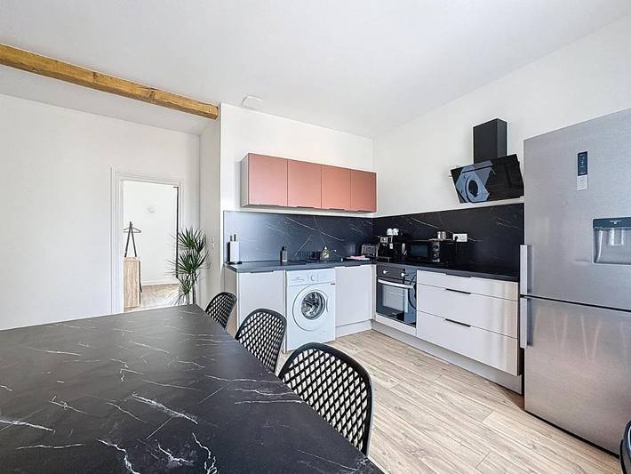 Gîte pour 6 personnes, avec terrasse, animaux acceptés à Coudes - 3