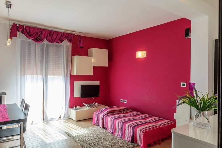 Appartamento intero, In posizione centrale, vicino al parco cittadino e con Wi-Fi - Casa Vacanze Porto Torres in Porto Torres, Provincia di Sassari