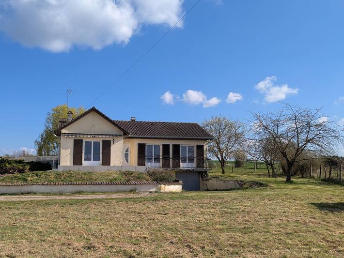 Gîte pour 6 personnes, avec Terrasse et Jardin