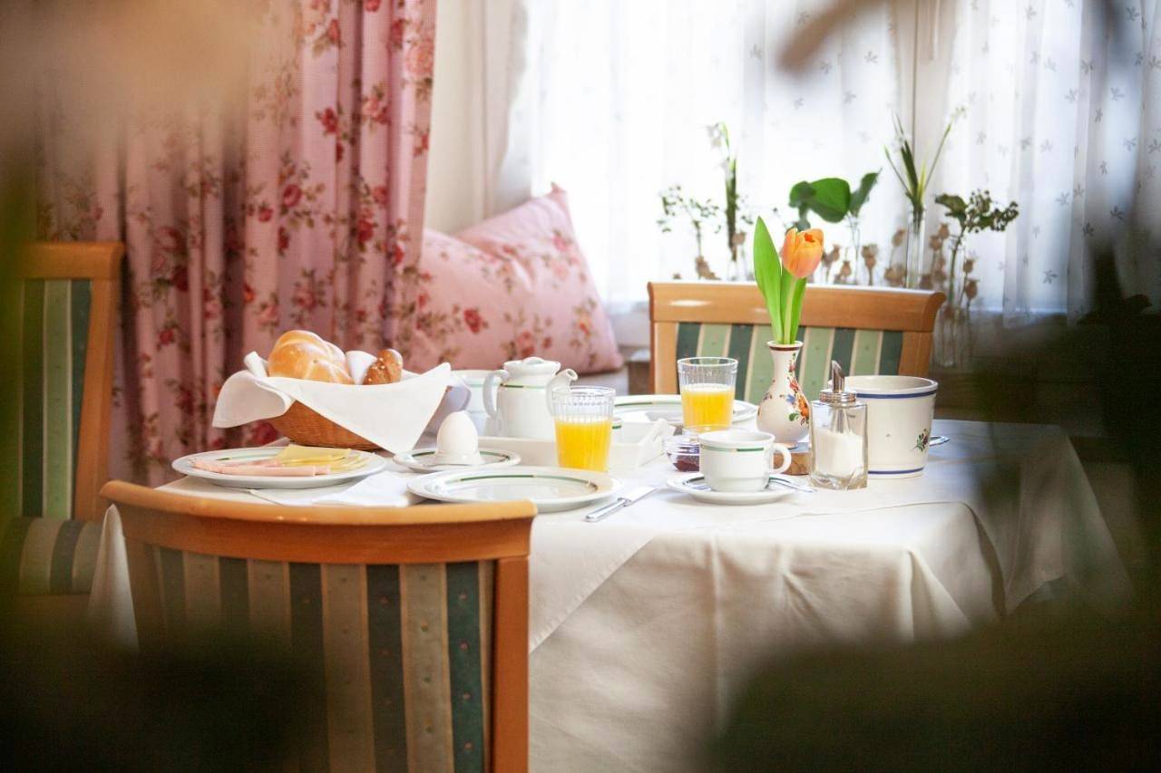 Pension Gletscherblick in Stubaier Alpen, Fulpmes