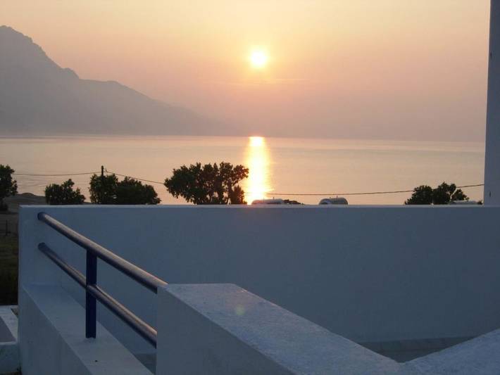 Appart’hôtel pour 2 personnes, avec Balcon et Terrasse ainsi que Jardin et Piscine