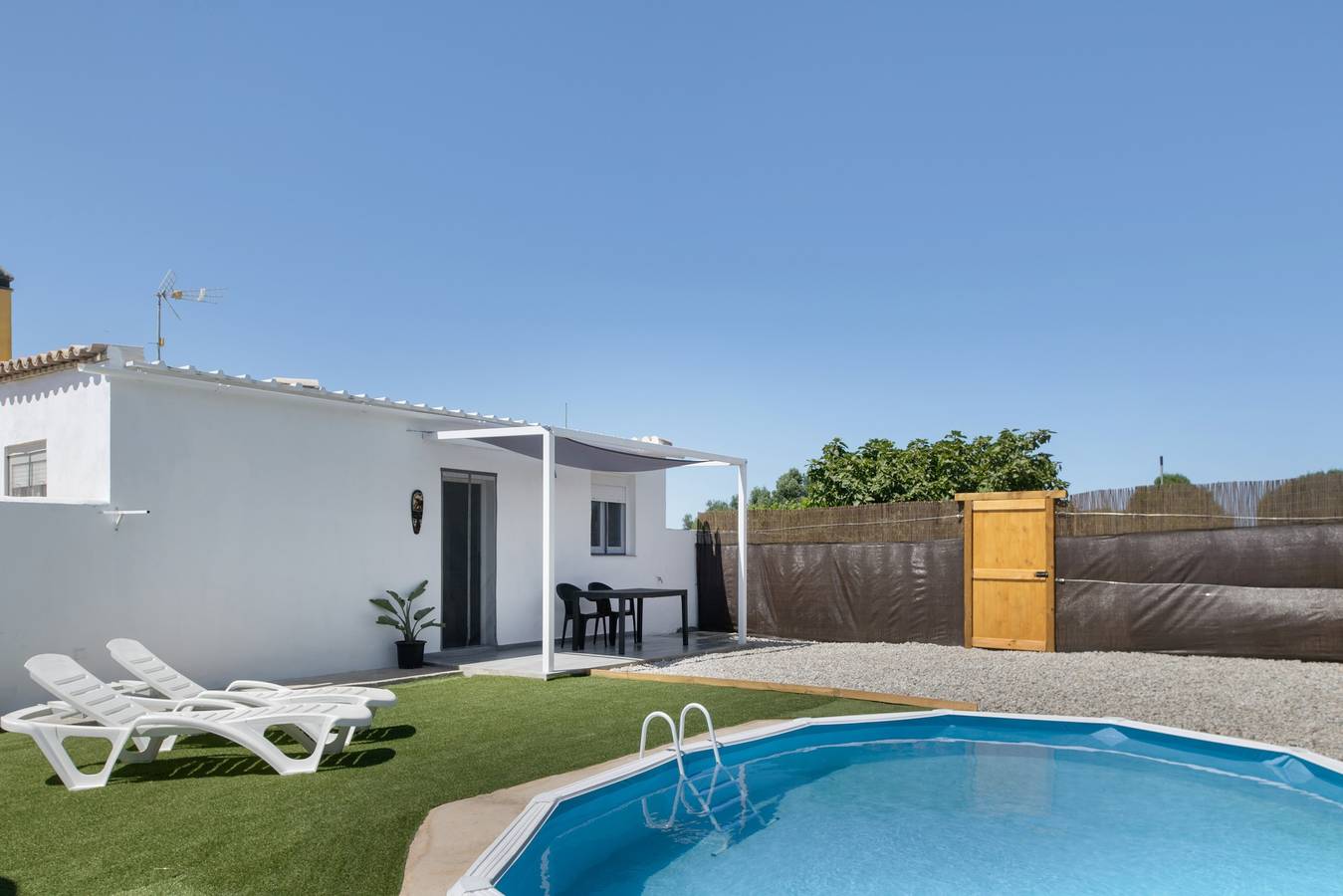 Casa de Campo 'El Mirlo' com Piscina Privada, Wi-Fi e Ar Condicionado in Conil de la Frontera, Costa de la luz