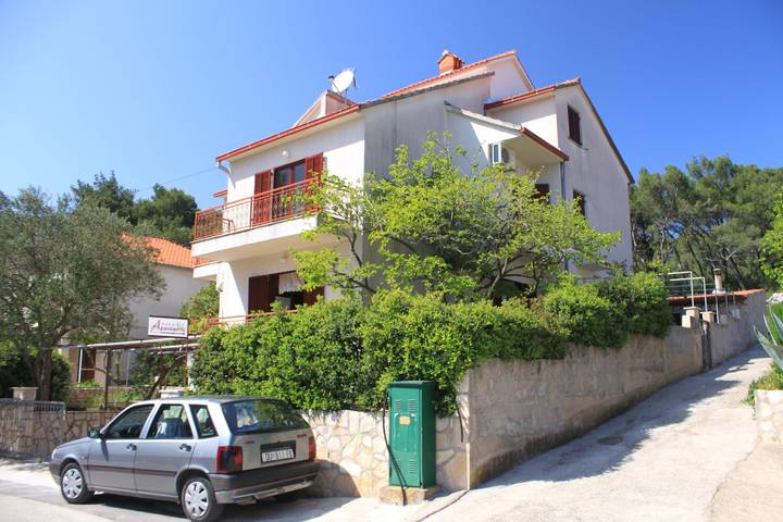 Vakantiewoning voor 5 personen, met balkon/terras op Hvar