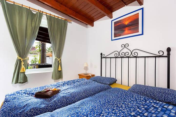 Finca La Gaviota - Bungalow Las Flores in Icod de los Vinos, North Tenerife