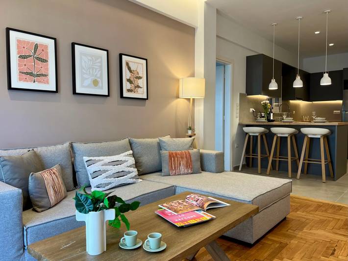 Appartement entier, Agiasfoteinis20  ·  Nea Smirni Square chic apartme in Néa Smýrni, Athènes