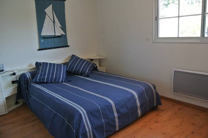 Location de vacances pour 6 personnes, avec jardin et terrasse dans Claouey - 2