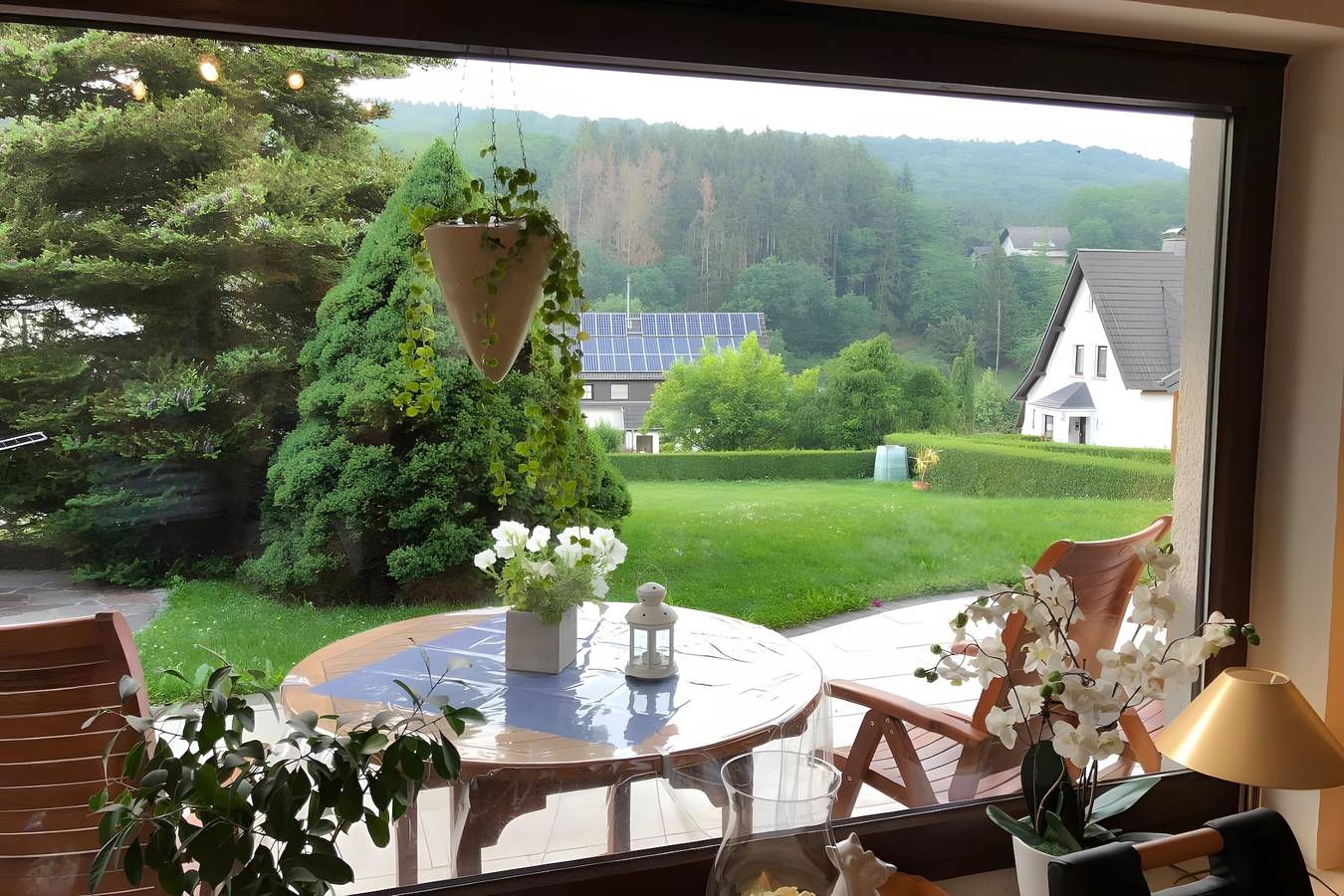 Ganze Wohnung, Ferienwohnung 'Poll' mit privater Terrasse, privatem Garten und Wi-Fi in Wimbach, Osteifel