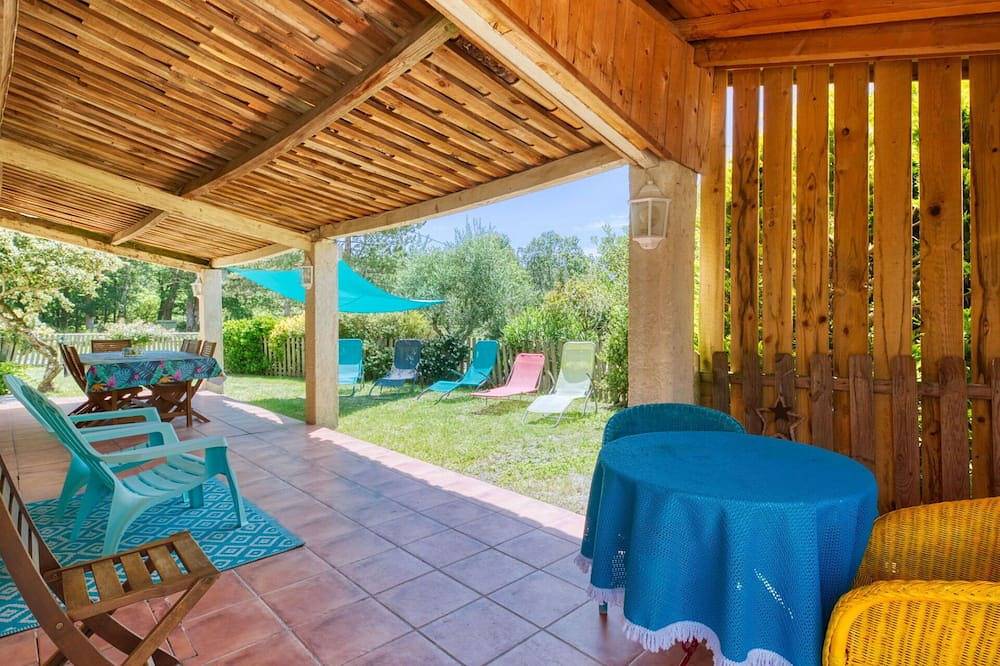 Maravillosa casa de vacaciones privada con Wifi, Tv, terraza, mascotas permitida y aparcamiento in Naujac-sur-Mer, Lesparre-Médoc region