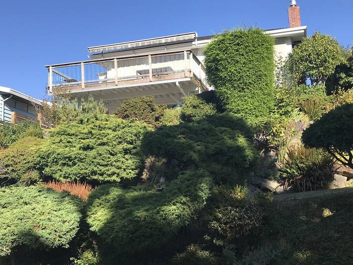 Vacation rental for 4 people, with terrace and yard in West Seattle