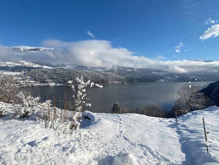 Ferienpark für 5 Personen, mit Balkon und Terrasse sowie Whirlpool und Garten in Kärnten