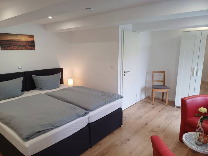 Ferienwohnung für 2 Personen, mit Terrasse und Garten