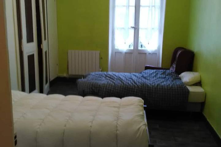 Ganze Wohnung, Esszimmer mit zwei Schlafzimmern in Aix-les-Bains, Chambéry und Umgebung