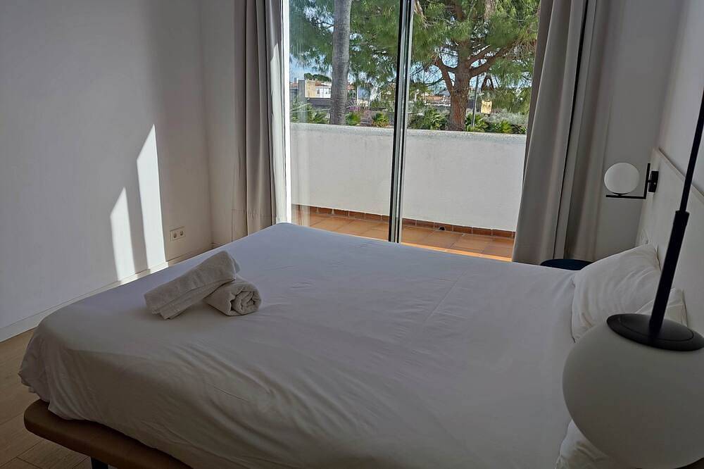 Casa Marisa, Villa Con Piscina Delante Del Mar in Alcanar, Costa Dorada