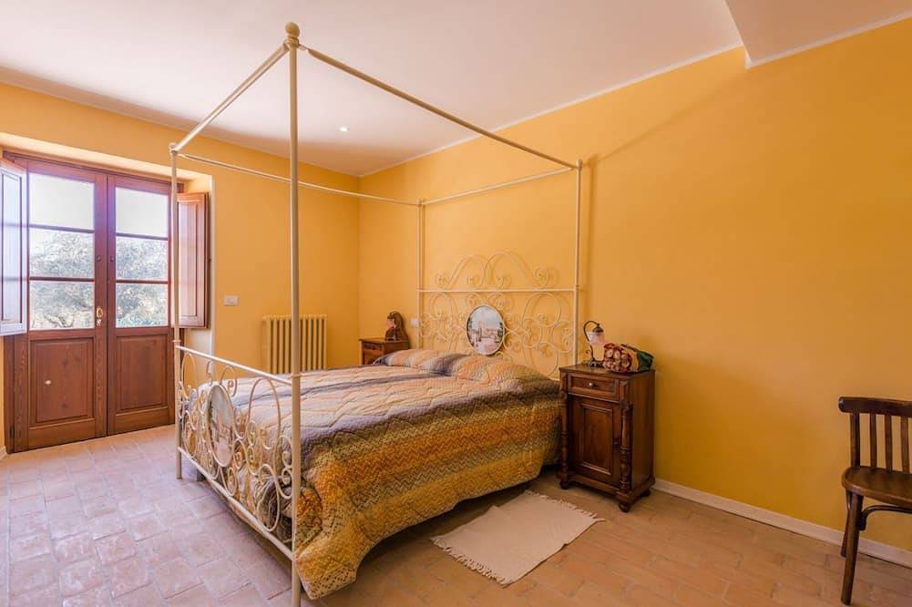 Ganze Wohnung, Double bedroom Vigne in Magione, Lago Trasimeno