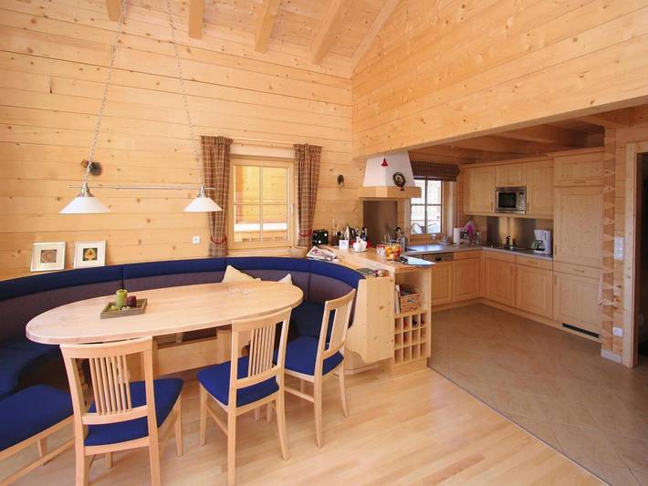 Chalet in Königsleiten bij Hohe Tauern in Königsleiten, Pinzgau