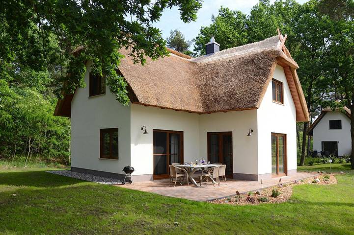 Ferienhaus für 6 Personen, mit Terrasse und Garten sowie Sauna in Zirchow - 3