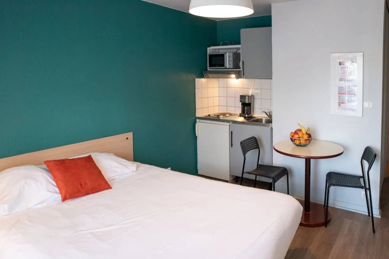 Ganze Wohnung, Appartement 2 étoiles in Brest, Brest und Umgebung