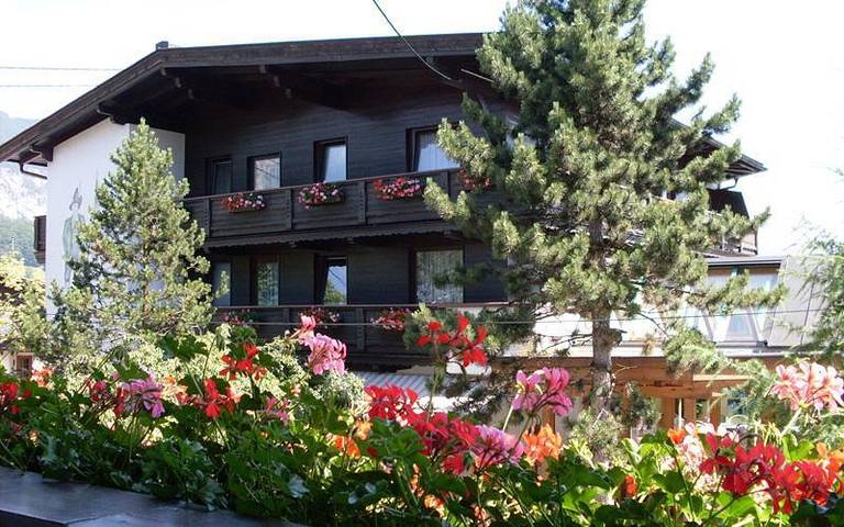 Hotel für 2 Personen, mit Balkon und Sauna, mit Haustier in Radfeld - 2