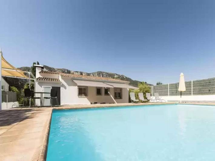 Casa rural para 8 personas, con Jardín y Piscina en Bárig - 4