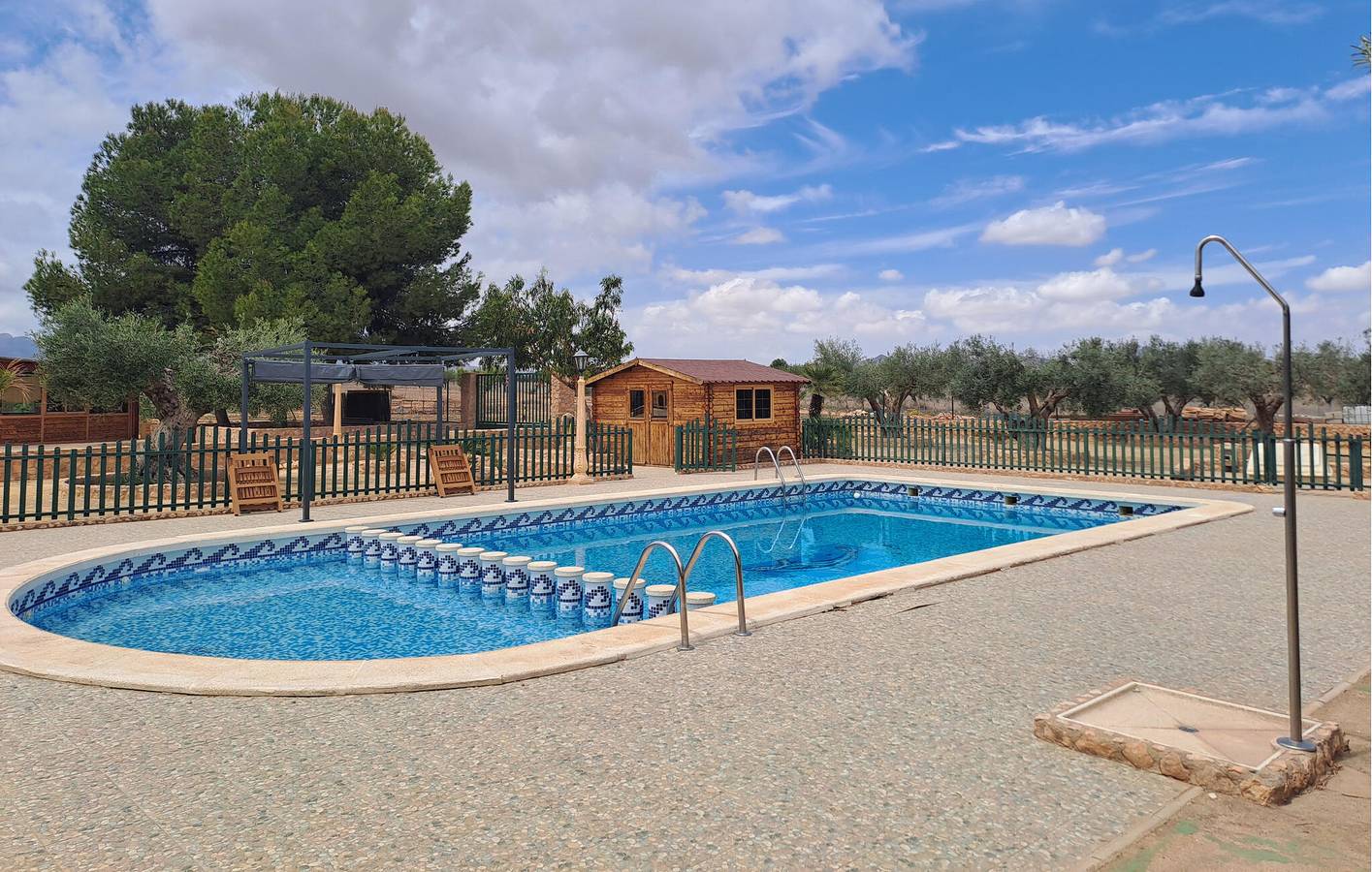 Moderno apartamento con piscina y terraza, a 2 km del río in Cartagena, Cordillera Penibética