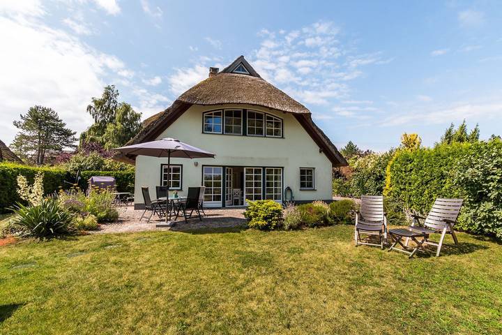Ferienhaus für 4 Personen, mit Garten in Ahrenshoop
