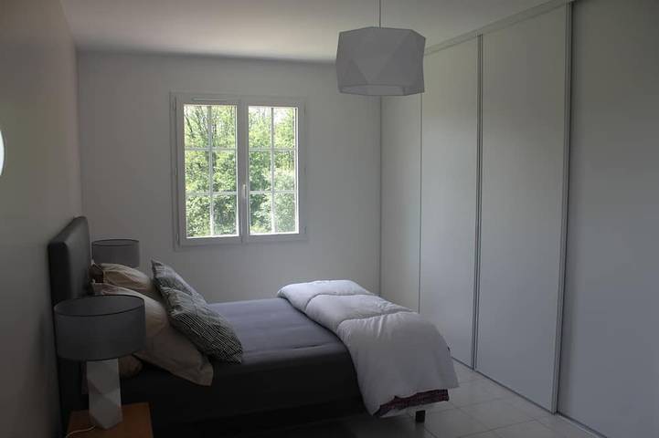 Location de vacances pour 6 personnes, avec terrasse et jardin à Saint-Avit-de-Vialard - 4