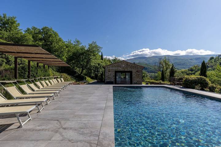 Villa Casentino in Castel Focognano, Casentino