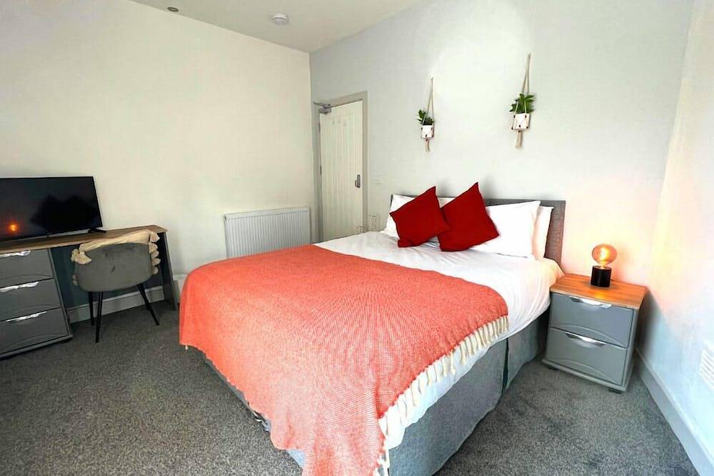 Doppelzimmer-Superior-Ensuite mit Dusche-Gartenblick in Wigan, Greater Manchester