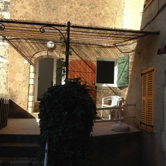 Location de vacances pour 4 personnes, avec terrasse à Moissac-Bellevue - 2