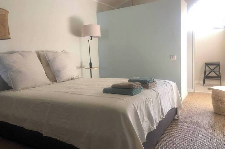 Location de vacances pour 6 personnes, avec jardin à Ersa - 2