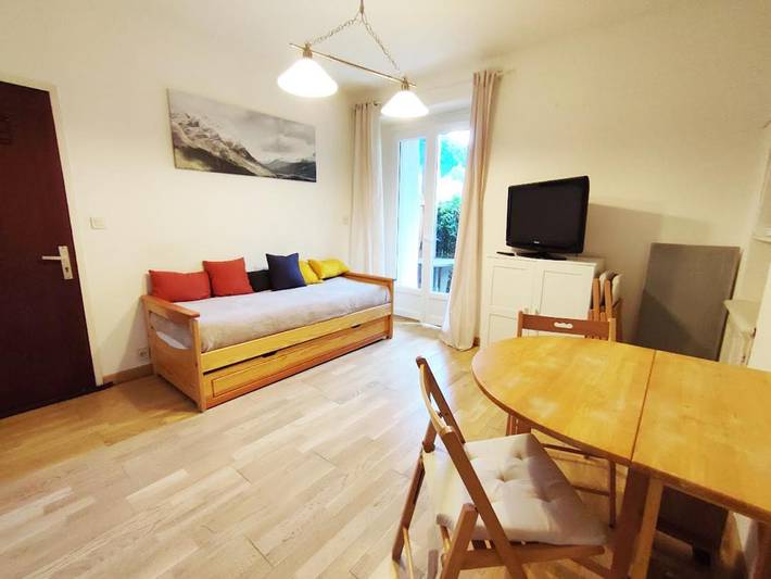 Gîte pour 4 personnes, avec jardin et vue à Saint-Mamet - 2